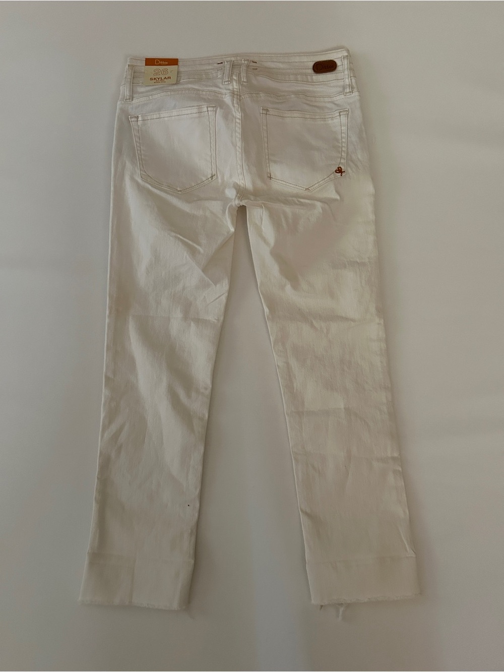 Dittos White High-Rise Jeans with Contrast Stitching - Picture 6 of 10